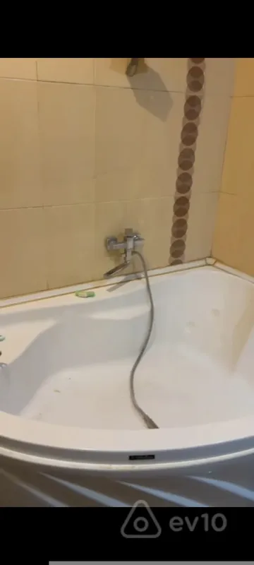 Kirayə verilir 2 otaqlı yeni tikili 90 m²