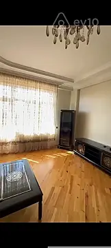 Kirayə verilir 2 otaqlı yeni tikili 90 m²
