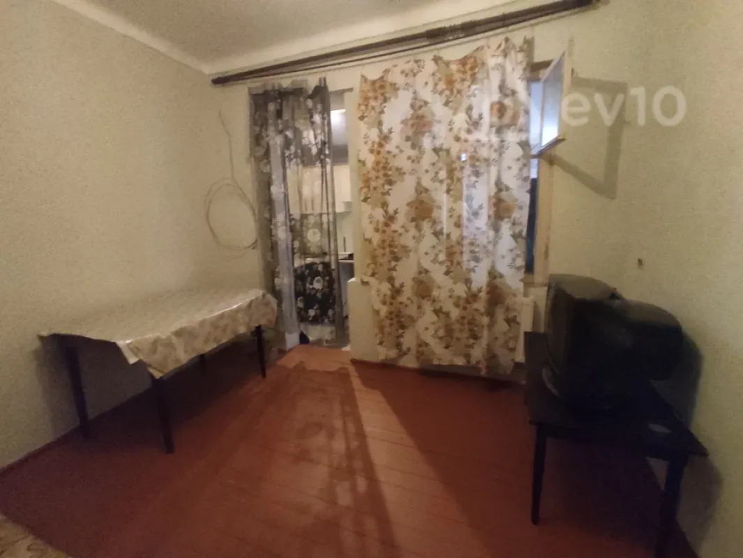 Kirayə verilir 1 otaqlı həyət evi 35 m²