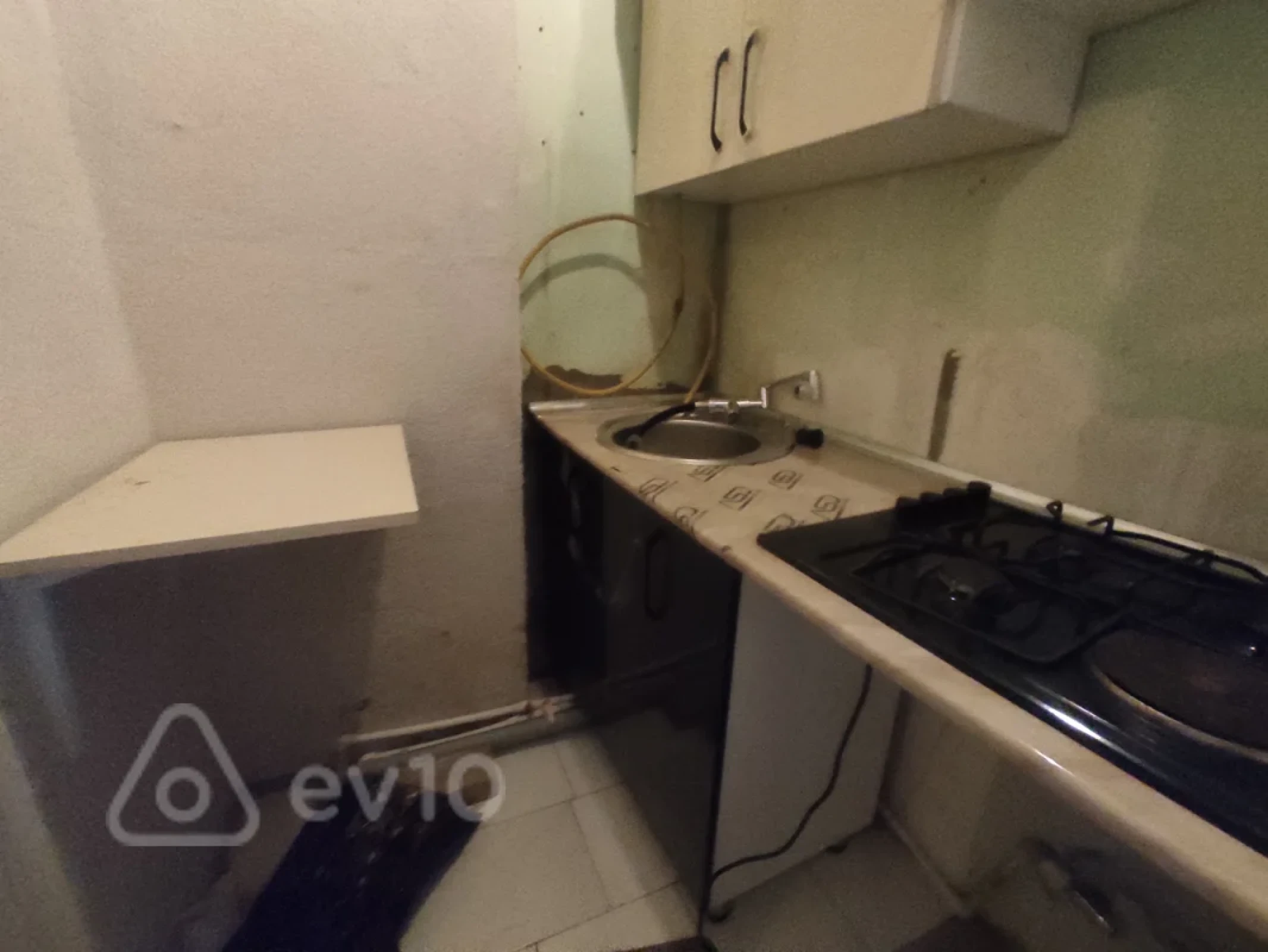Kirayə verilir 1 otaqlı həyət evi 35 m²