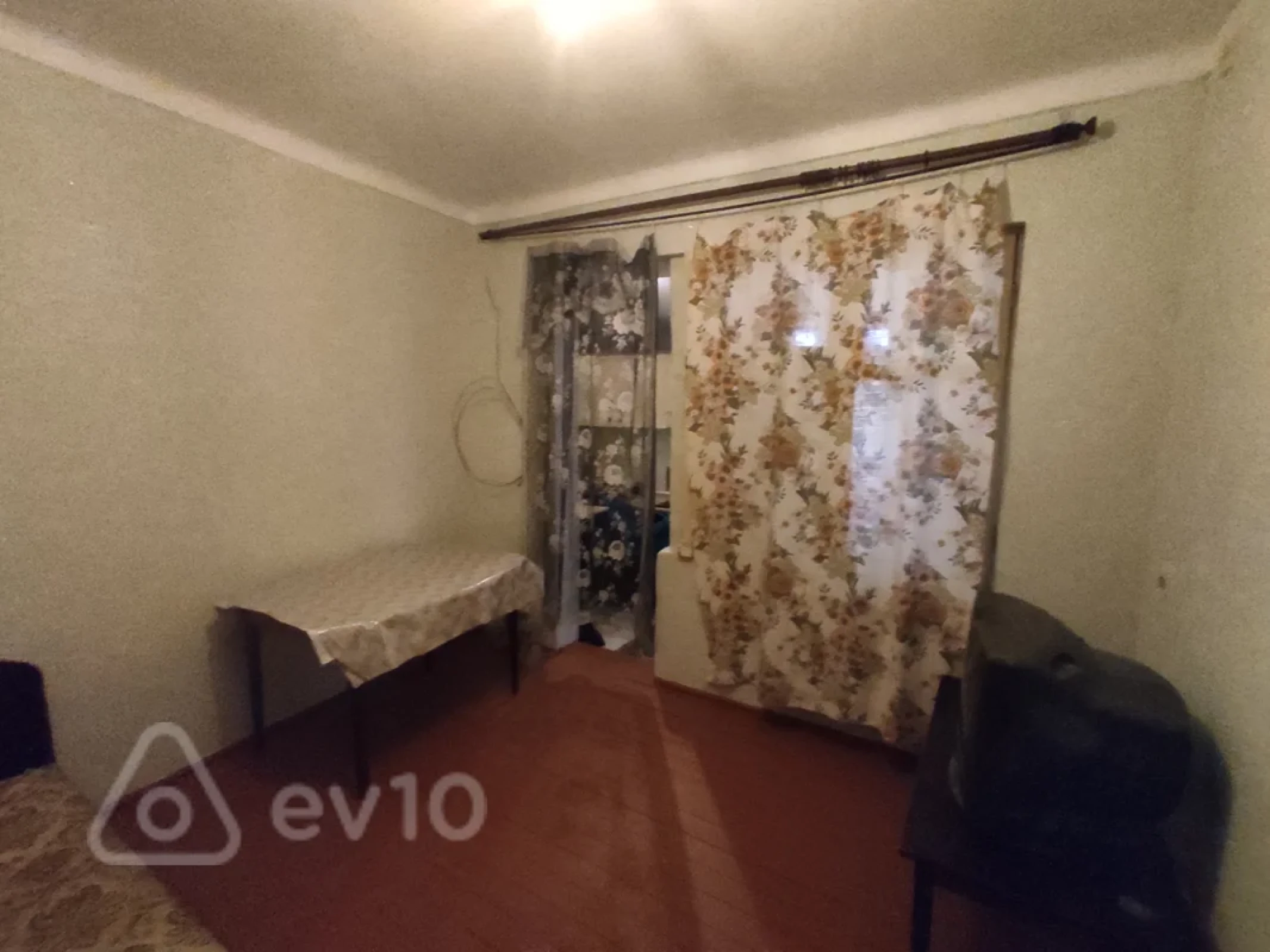 Kirayə verilir 1 otaqlı həyət evi 35 m²