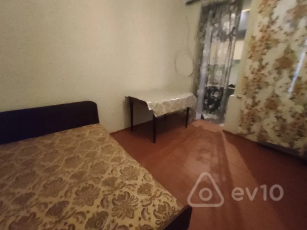 Kirayə verilir 1 otaqlı həyət evi 35 m²