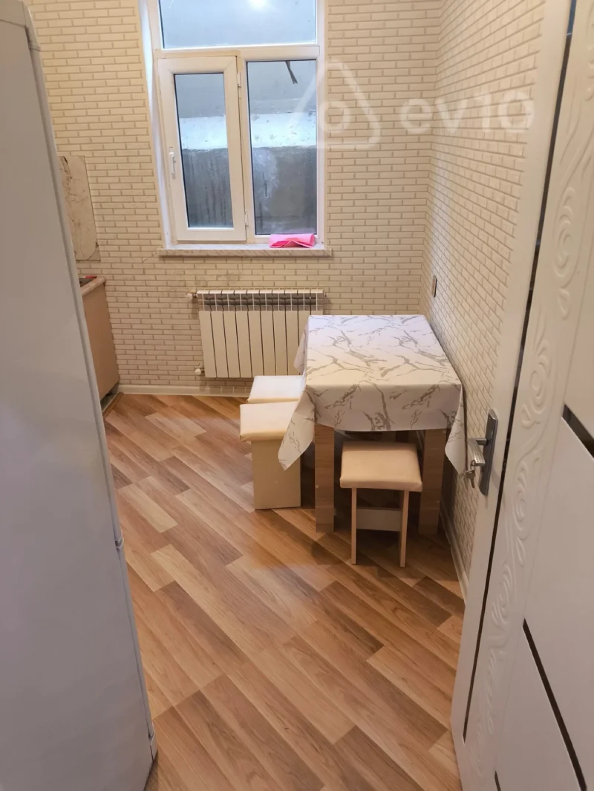 Kirayə verilir 3 otaqlı həyət evi 65 m²