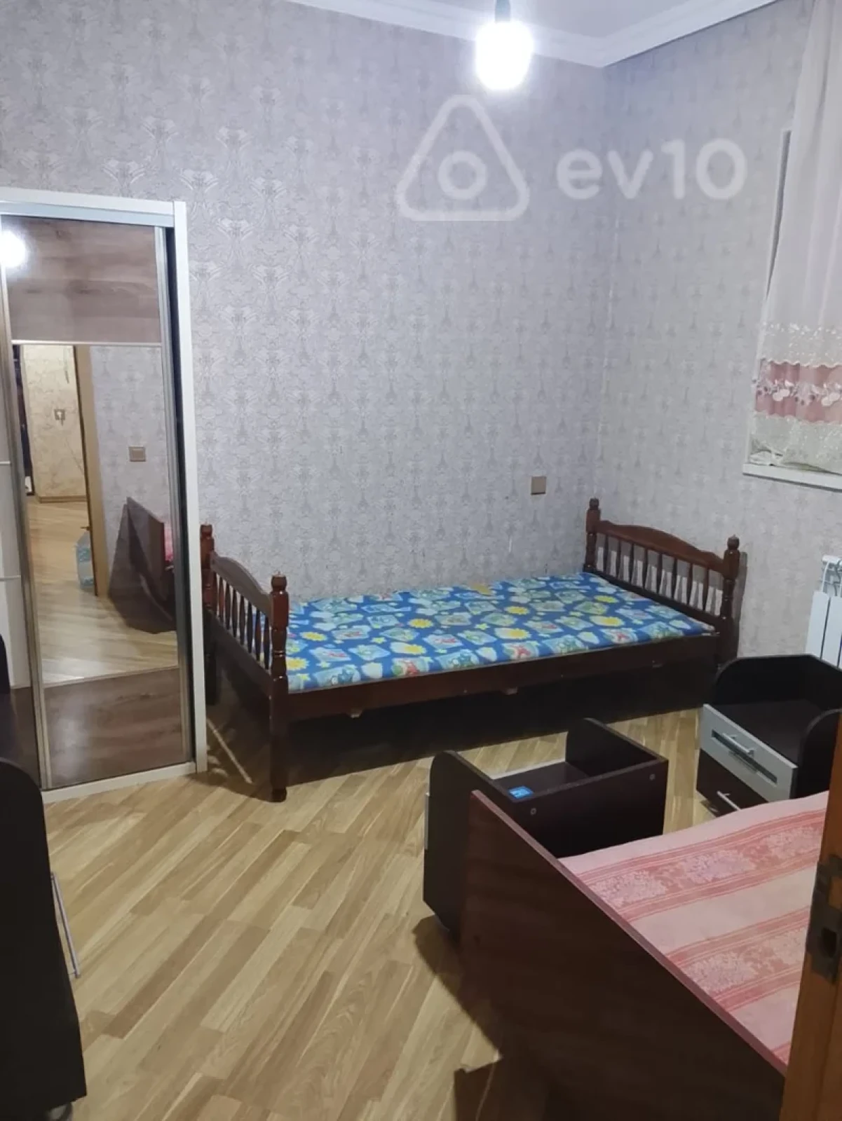 Kirayə verilir 3 otaqlı həyət evi 65 m²