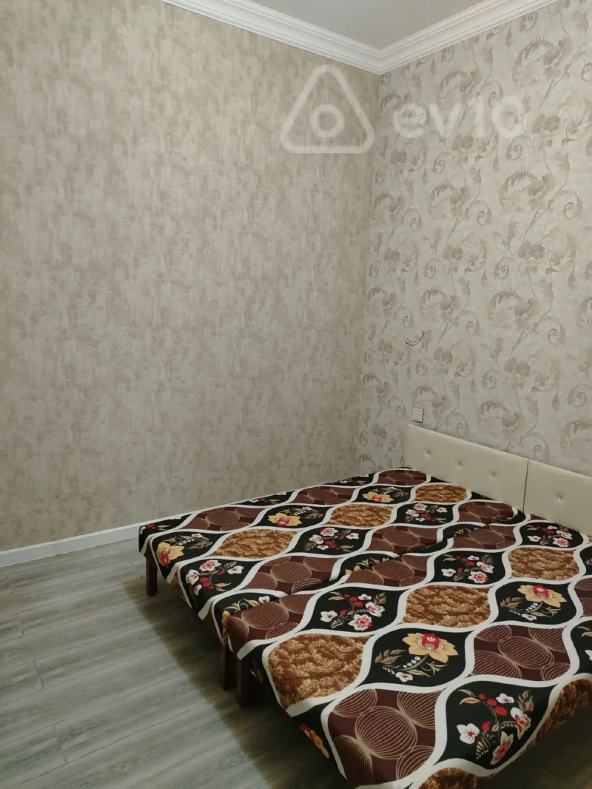 Kirayə verilir 3 otaqlı yeni tikili 80 m²