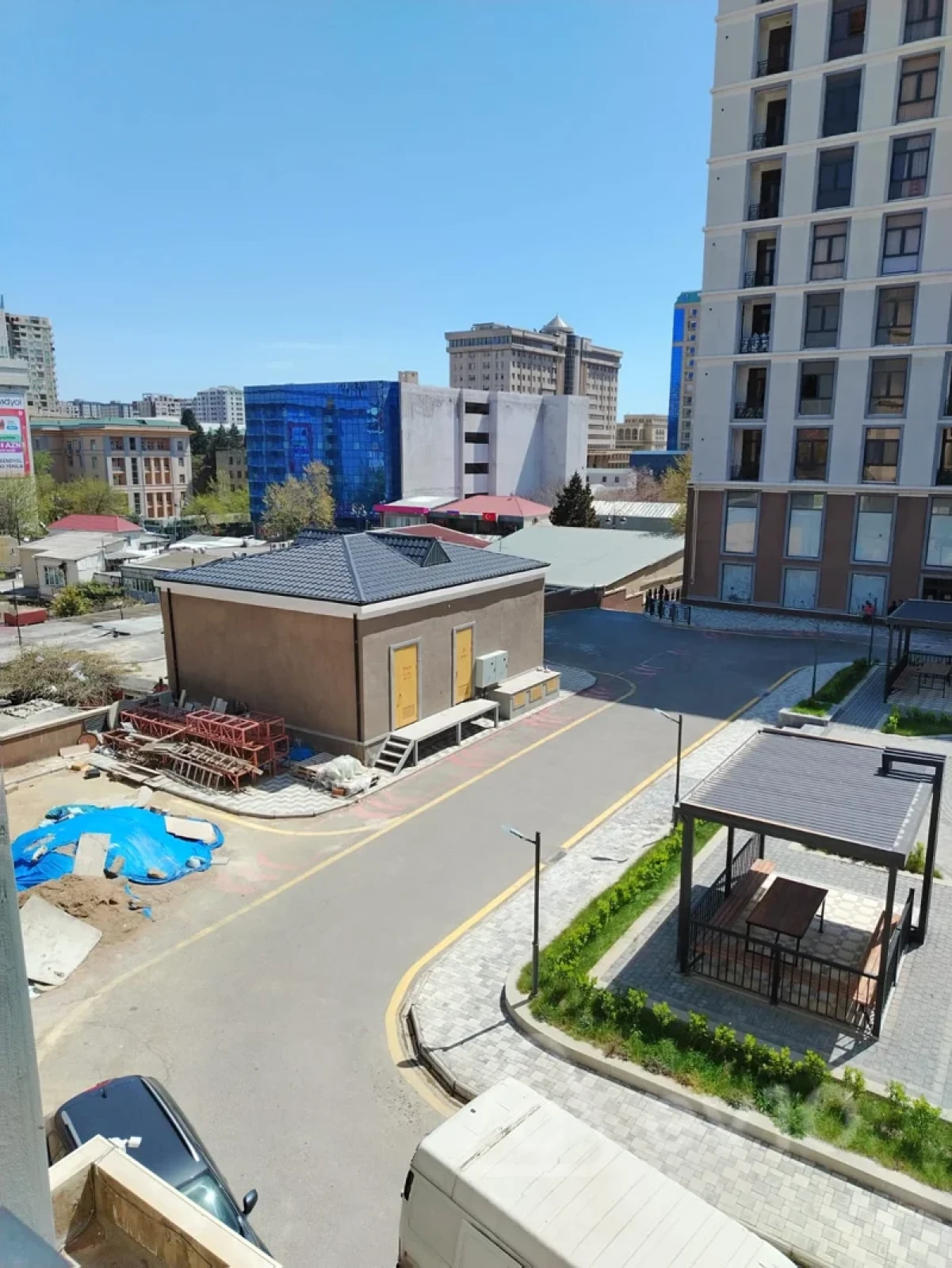 Kirayə verilir 3 otaqlı yeni tikili 80 m²
