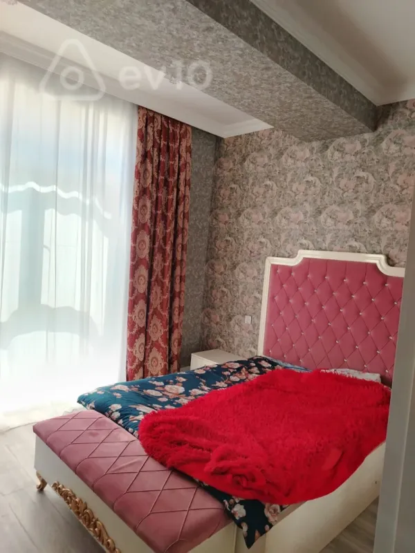 Kirayə verilir 3 otaqlı yeni tikili 80 m²