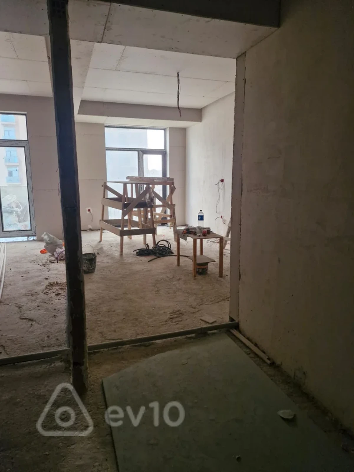 Satılır 2 otaqlı yeni tikili 66 m²