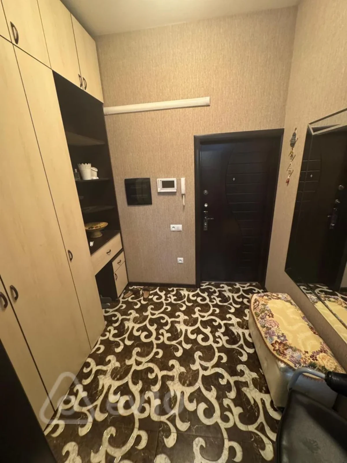 Kirayə verilir 3 otaqlı yeni tikili 80 m²