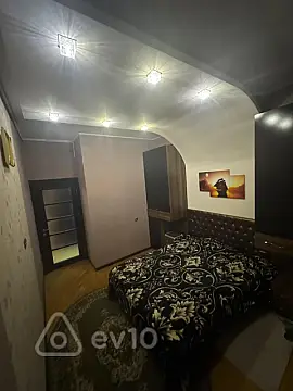 Kirayə verilir 3 otaqlı yeni tikili 80 m²