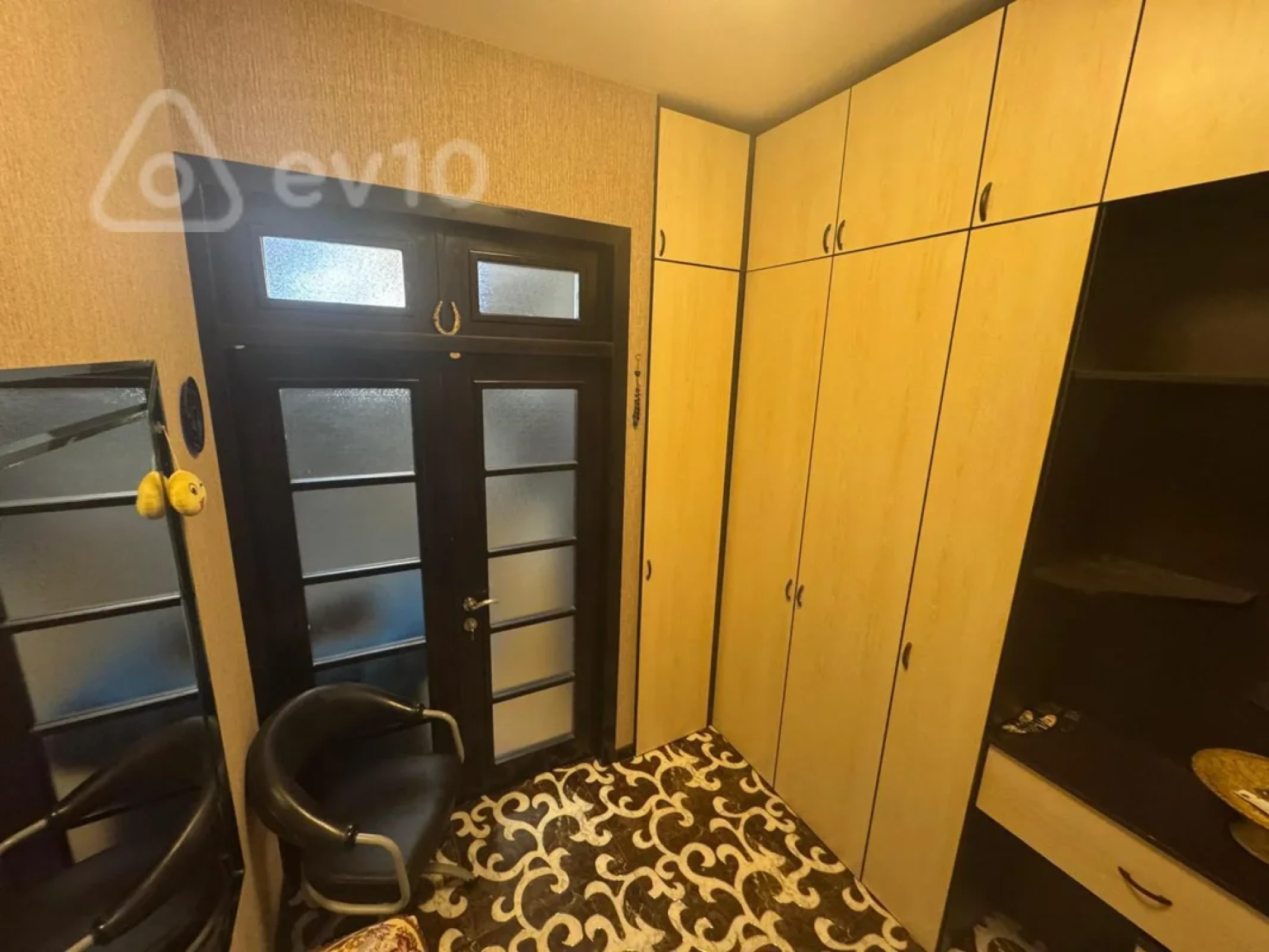 Kirayə verilir 3 otaqlı yeni tikili 80 m²