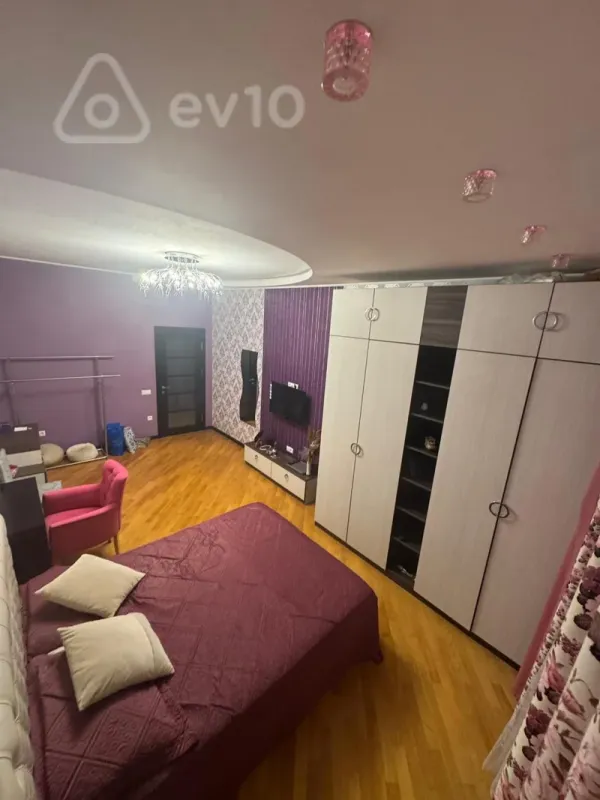 Kirayə verilir 3 otaqlı yeni tikili 80 m²