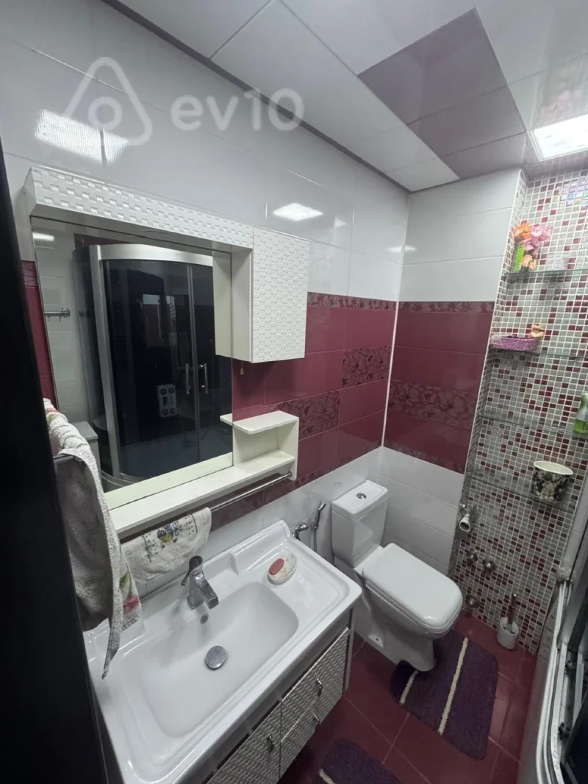 Kirayə verilir 3 otaqlı yeni tikili 80 m²