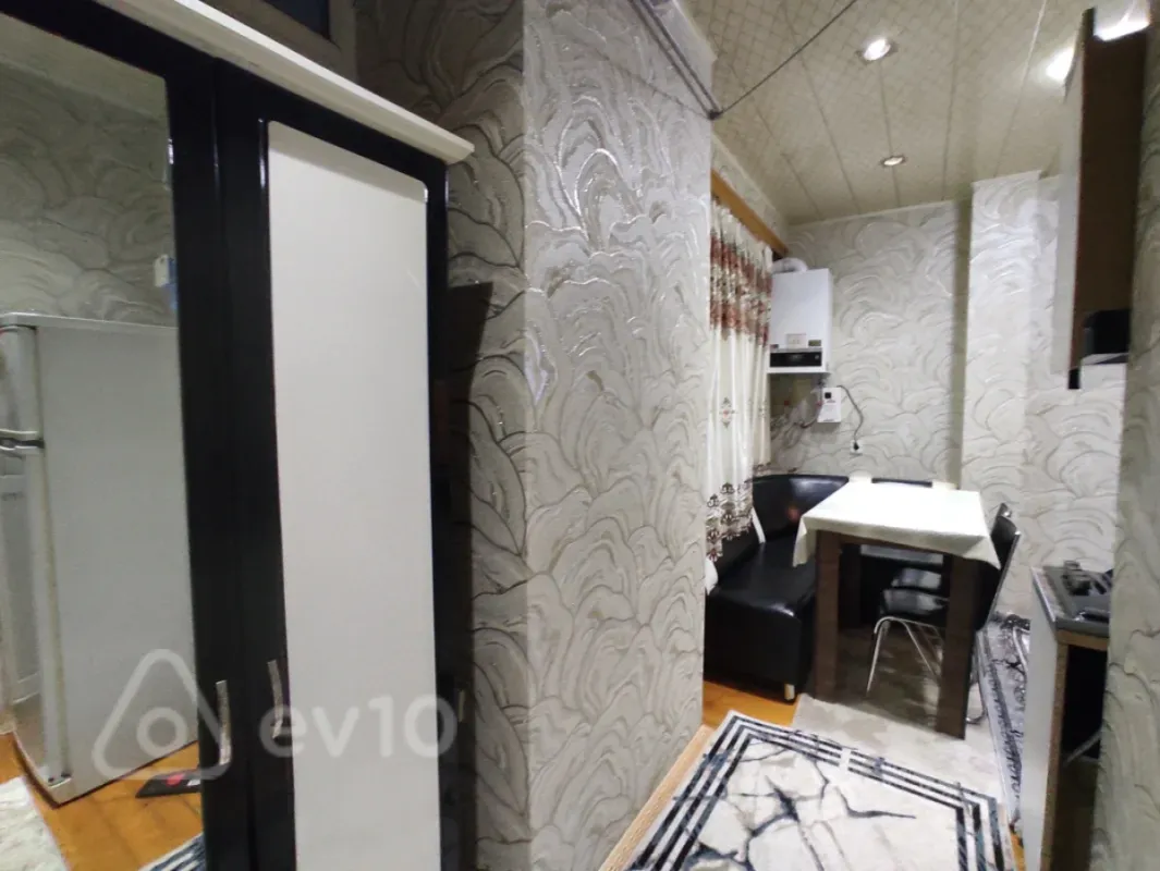 Kirayə verilir 2 otaqlı yeni tikili 35 m²