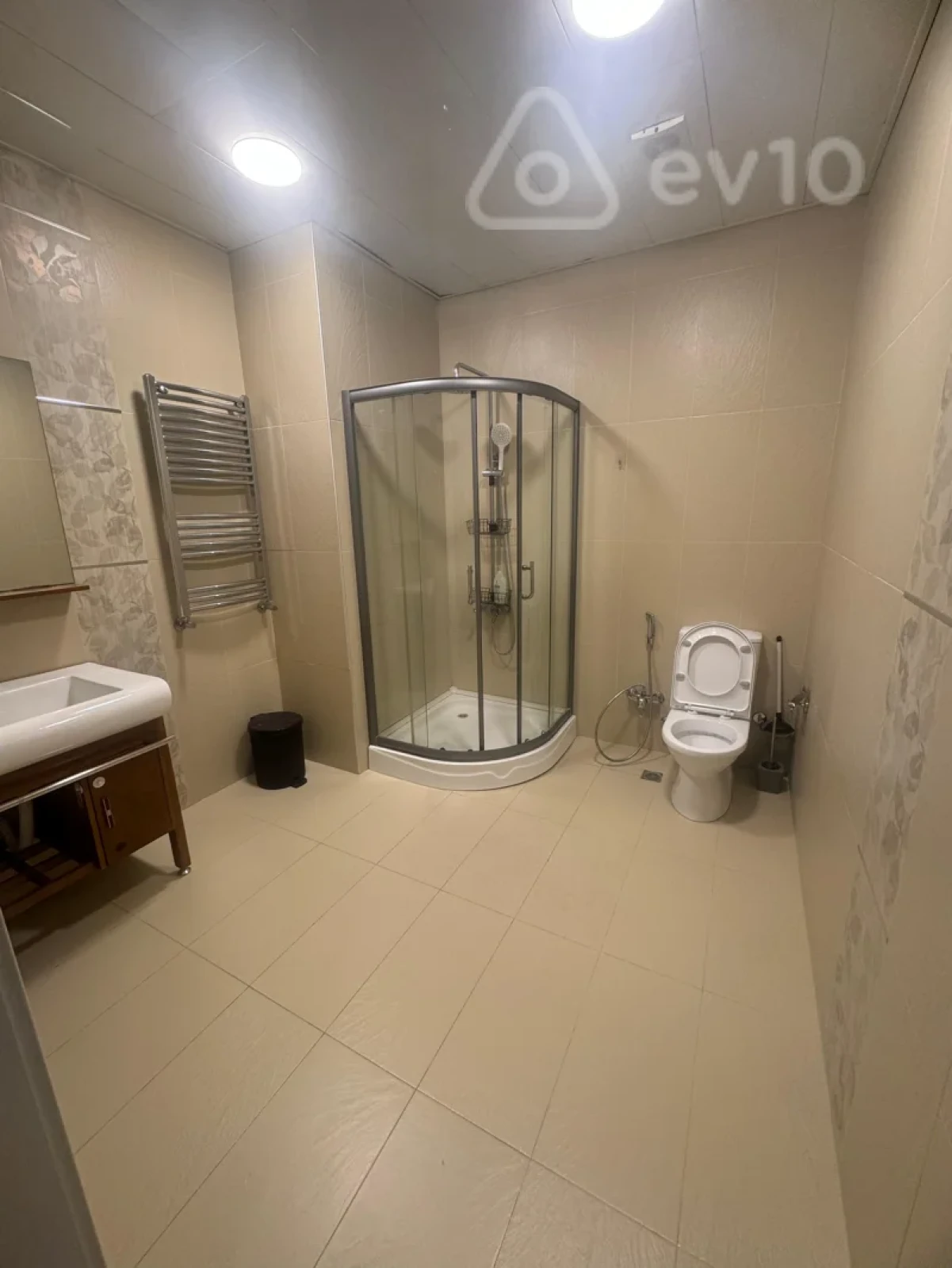 Kirayə verilir 3 otaqlı yeni tikili 106 m²