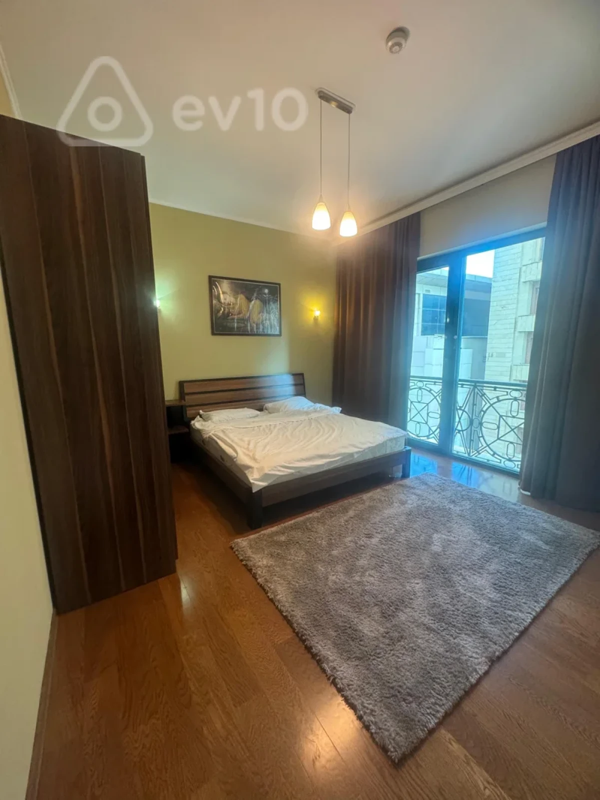 Kirayə verilir 3 otaqlı yeni tikili 106 m²
