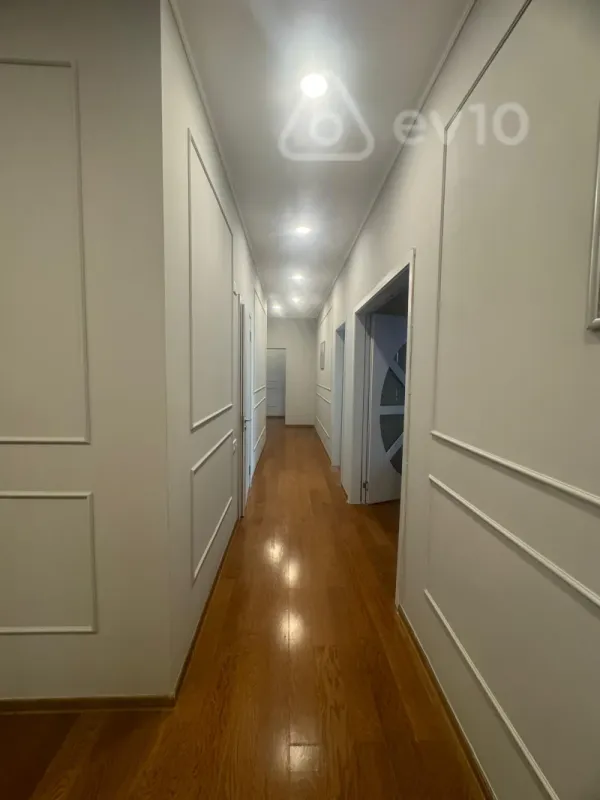 Kirayə verilir 3 otaqlı yeni tikili 106 m²