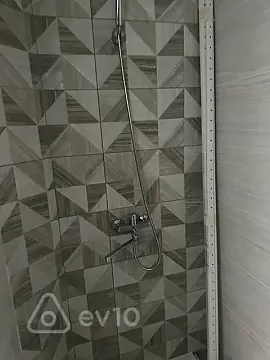 Kirayə verilir mənzil 100 m²