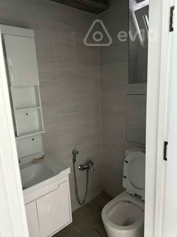 Kirayə verilir mənzil 100 m²