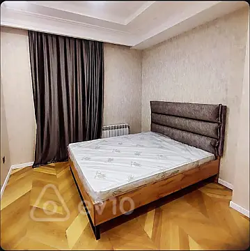 Kirayə verilir 2 otaqlı yeni tikili 80 m²