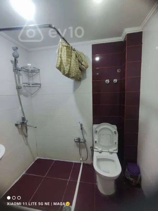 Kirayə verilir 2 otaqlı köhnə tikili 50 m²