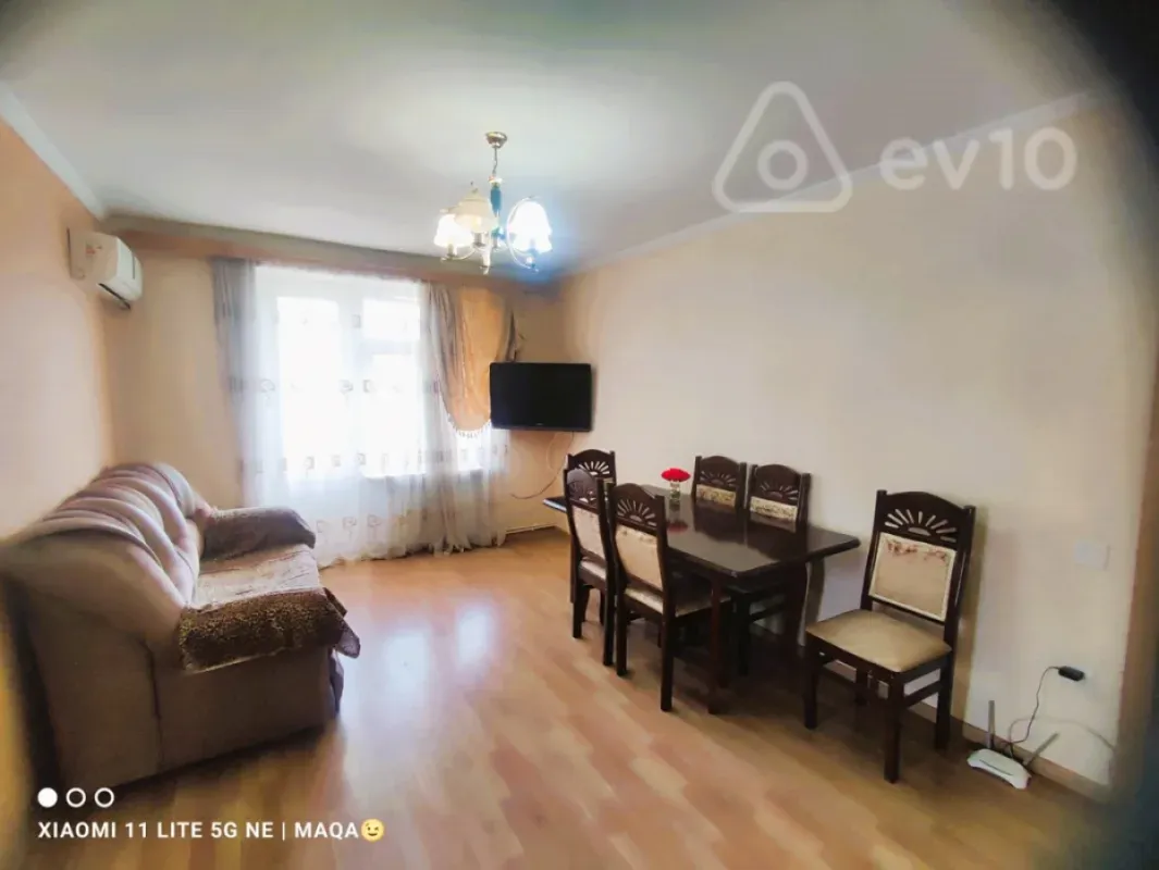 Kirayə verilir 2 otaqlı köhnə tikili 50 m²