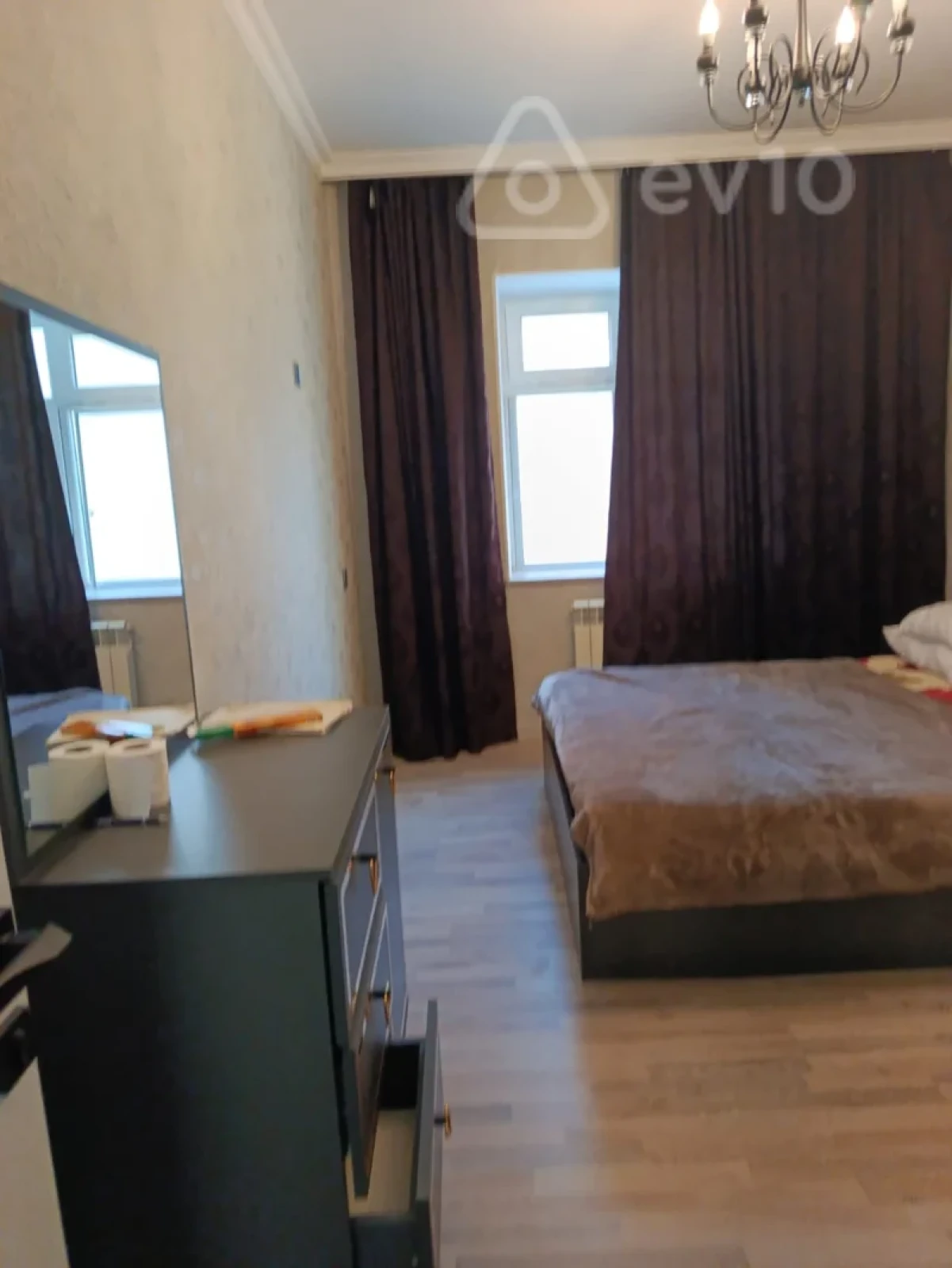 Kirayə verilir 2 otaqlı köhnə tikili 65 m²