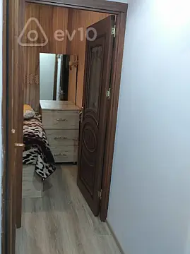 Kirayə verilir 2 otaqlı köhnə tikili 40 m²