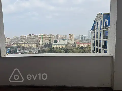 Kirayə verilir 3 otaqlı yeni tikili 150 m²