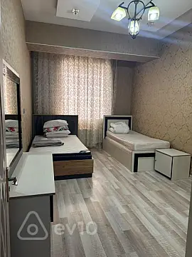 Kirayə verilir 3 otaqlı yeni tikili 150 m²