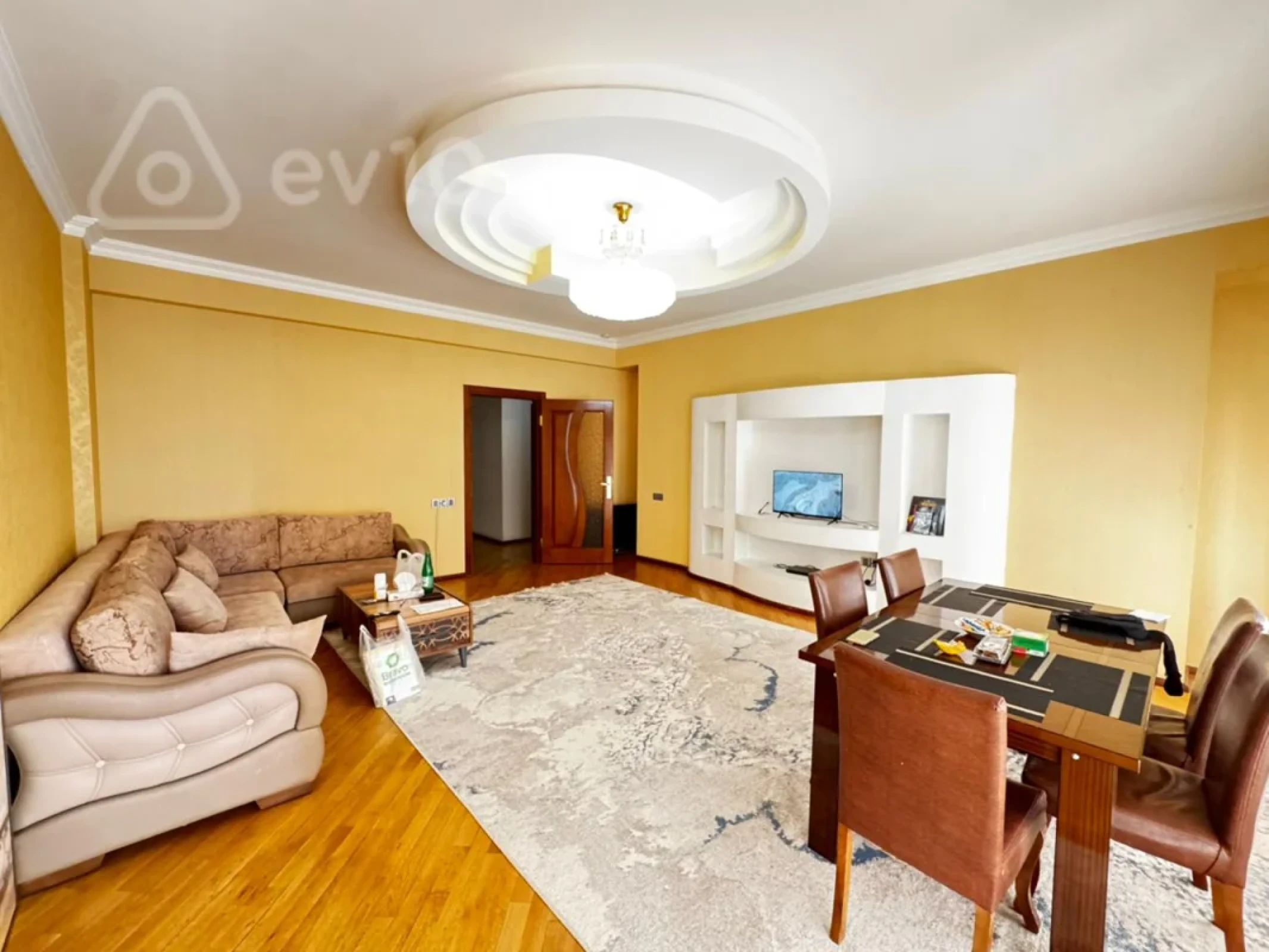 Kirayə verilir 3 otaqlı yeni tikili 100 m²