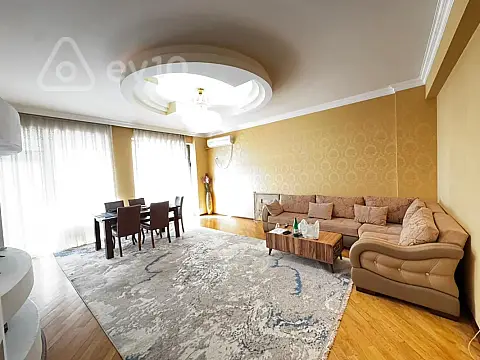 Kirayə verilir 3 otaqlı yeni tikili 100 m²