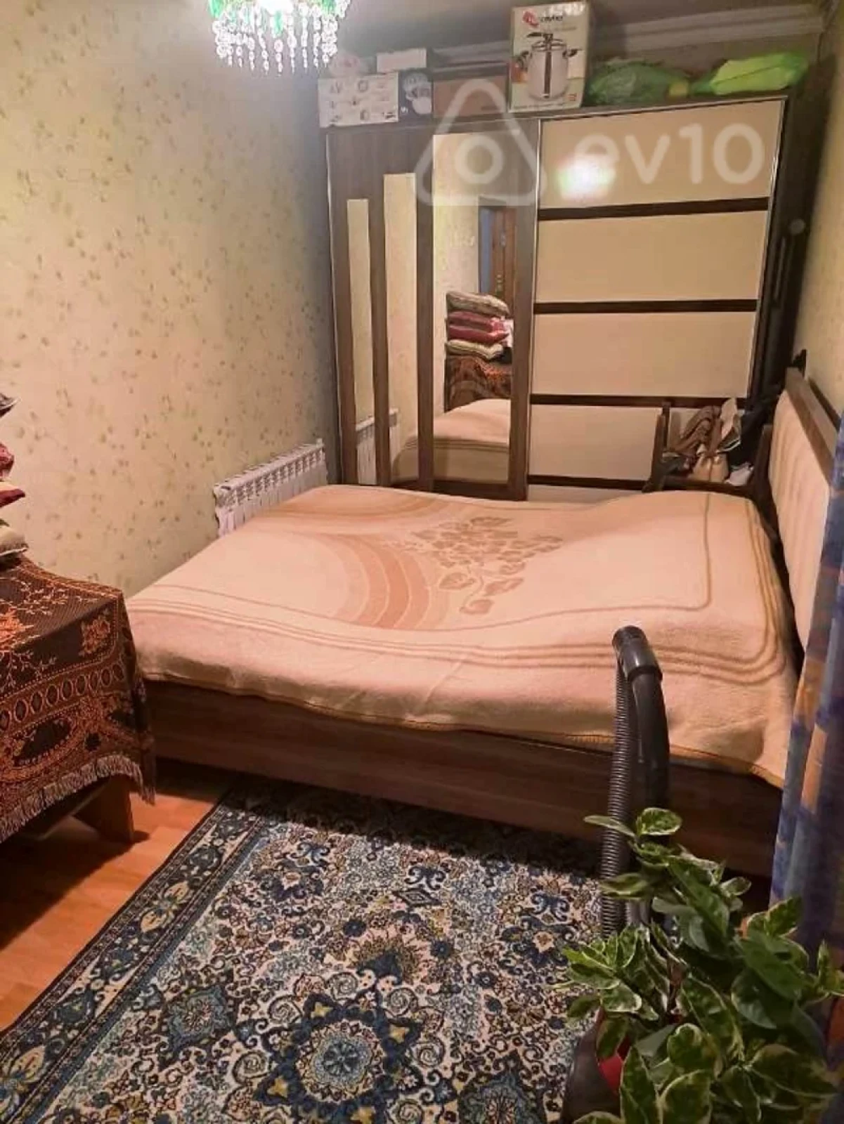 Satılır 2 otaqlı köhnə tikili 50 m²