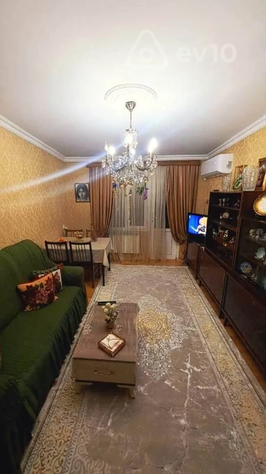 Satılır 2 otaqlı köhnə tikili 50 m²