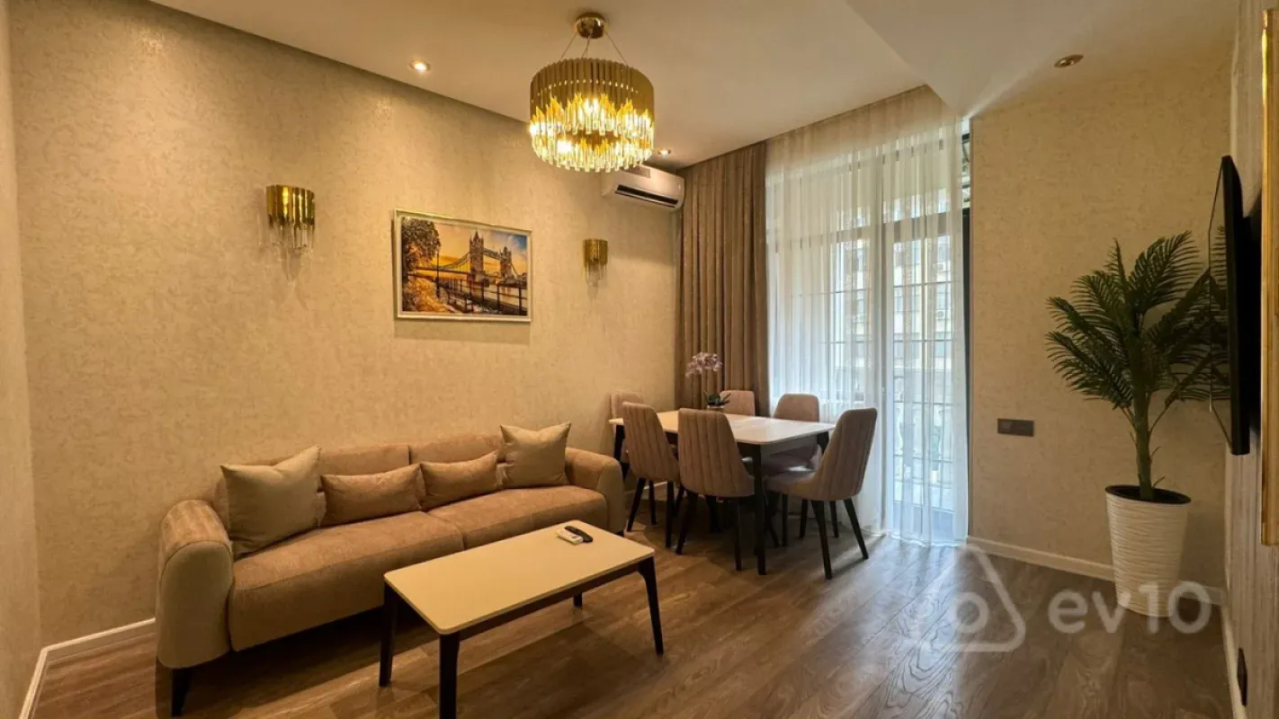 Kirayə verilir 3 otaqlı yeni tikili 90 m²