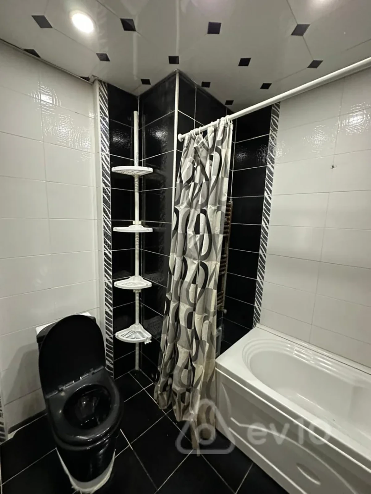 Kirayə verilir 2 otaqlı yeni tikili 75 m²