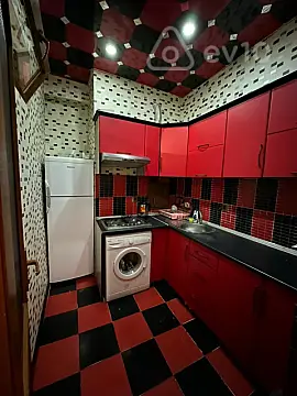 Kirayə verilir 2 otaqlı yeni tikili 75 m²