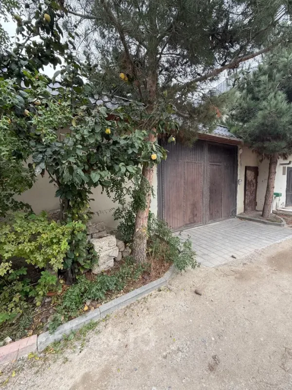 Satılır 7 otaqlı həyət evi 6 m²
