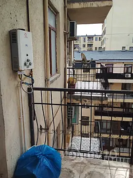 Kirayə verilir 1 otaqlı yeni tikili 46 m²