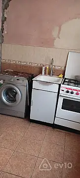 Kirayə verilir 3 otaqlı köhnə tikili 65 m²