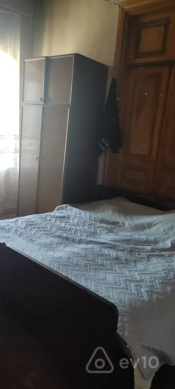 Kirayə verilir 3 otaqlı köhnə tikili 65 m²