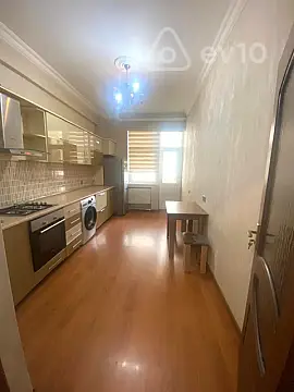 Kirayə verilir 2 otaqlı yeni tikili 67 m²