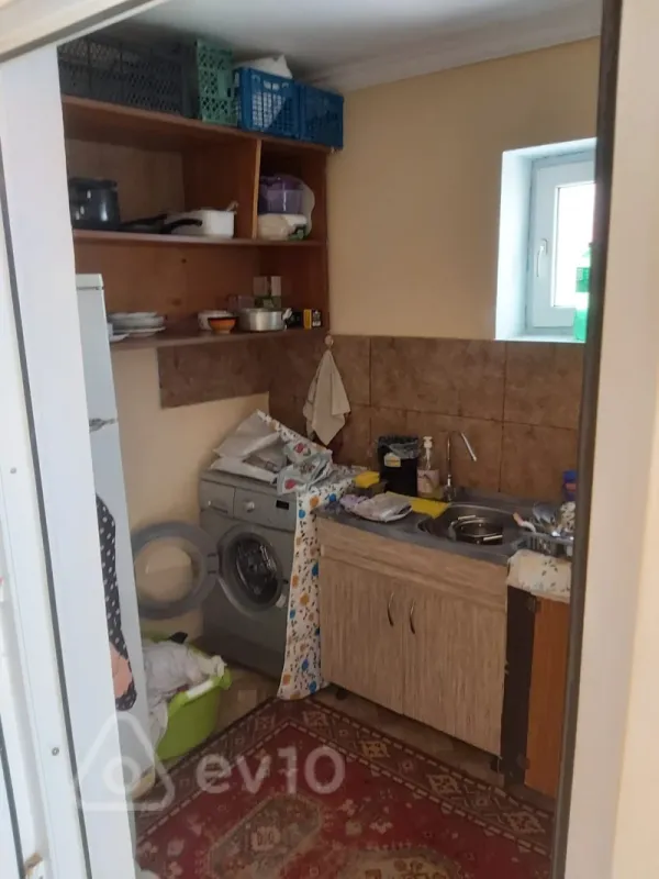 Kirayə verilir 2 otaqlı həyət evi 60 m²