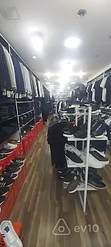 Satılır mənzil 70 m²