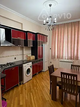 Kirayə verilir 3 otaqlı yeni tikili 128 m²