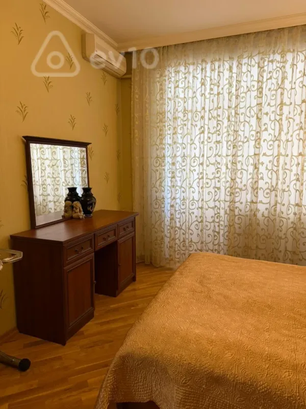 Kirayə verilir 3 otaqlı yeni tikili 128 m²