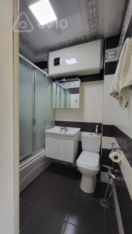 Satılır 3 otaqlı köhnə tikili 70 m²