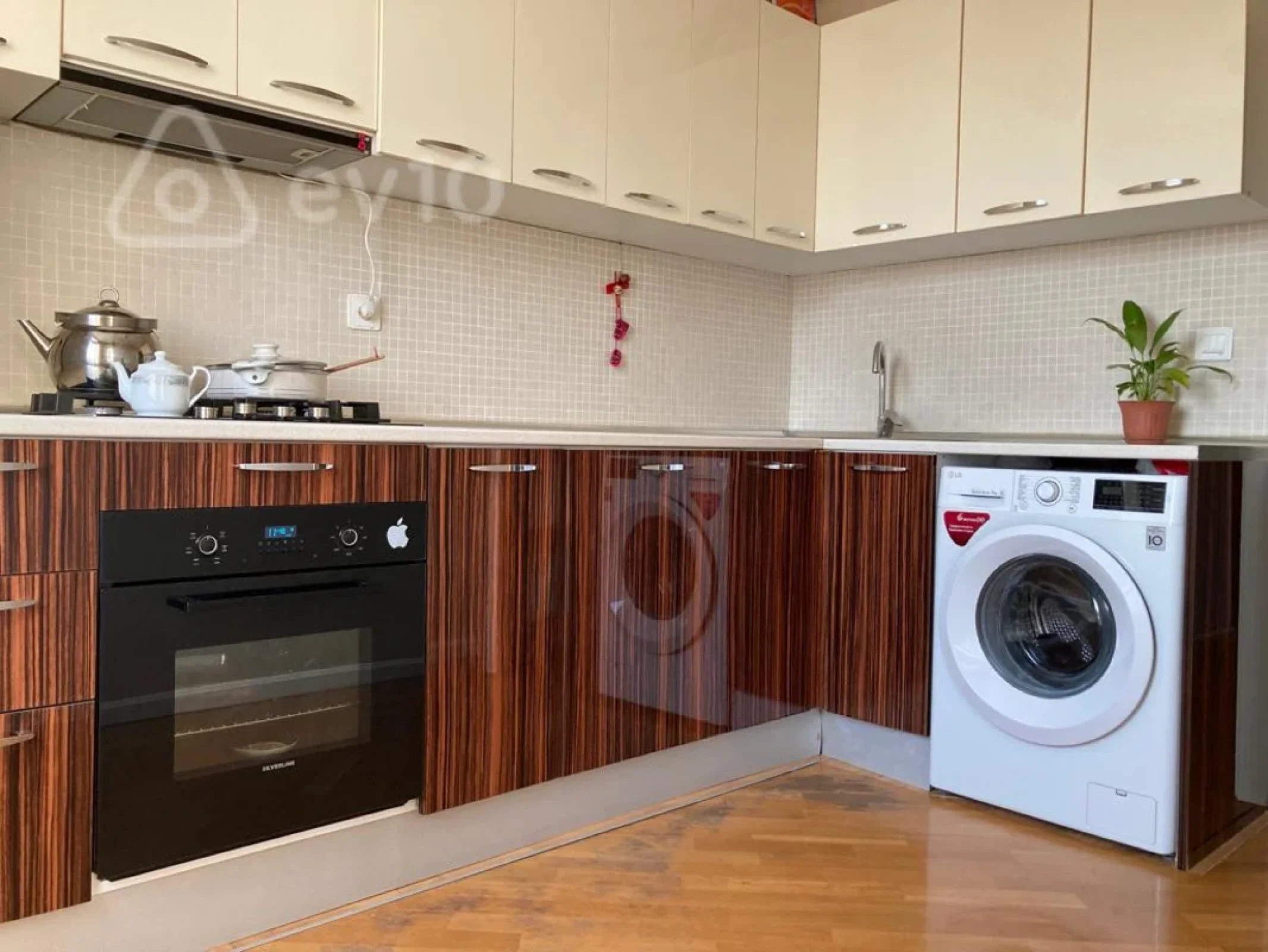 Satılır 3 otaqlı köhnə tikili 70 m²
