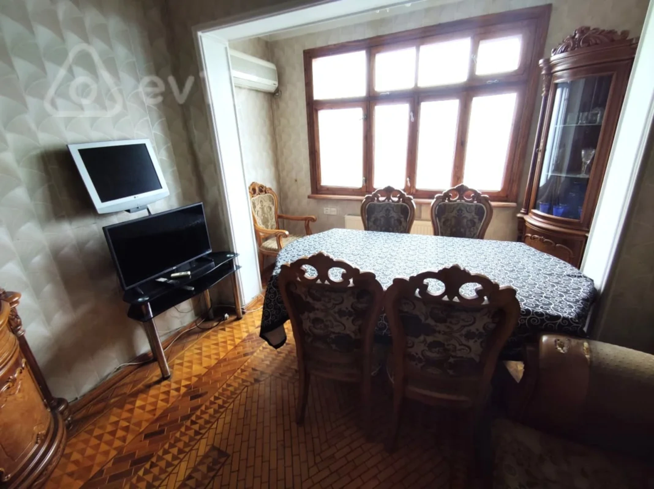 Kirayə verilir 3 otaqlı köhnə tikili 72 m²