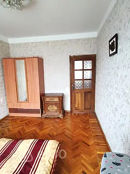 Kirayə verilir 3 otaqlı köhnə tikili 72 m²